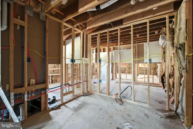 $305,000 | 4 West Overlea Avenue, Baltimore, MD 21206