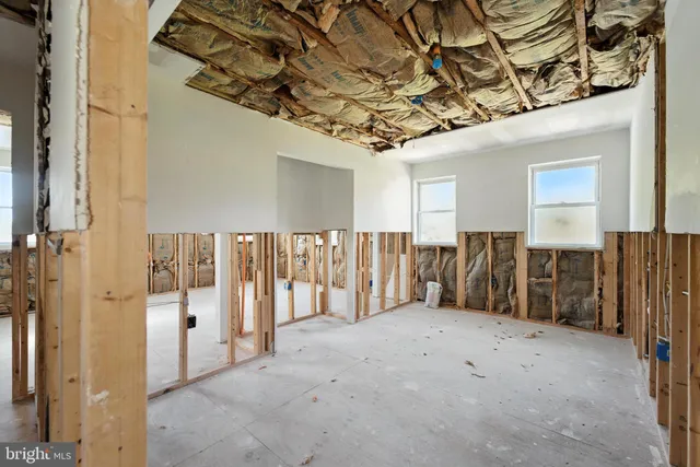 $305,000 | 4 West Overlea Avenue, Baltimore, MD 21206