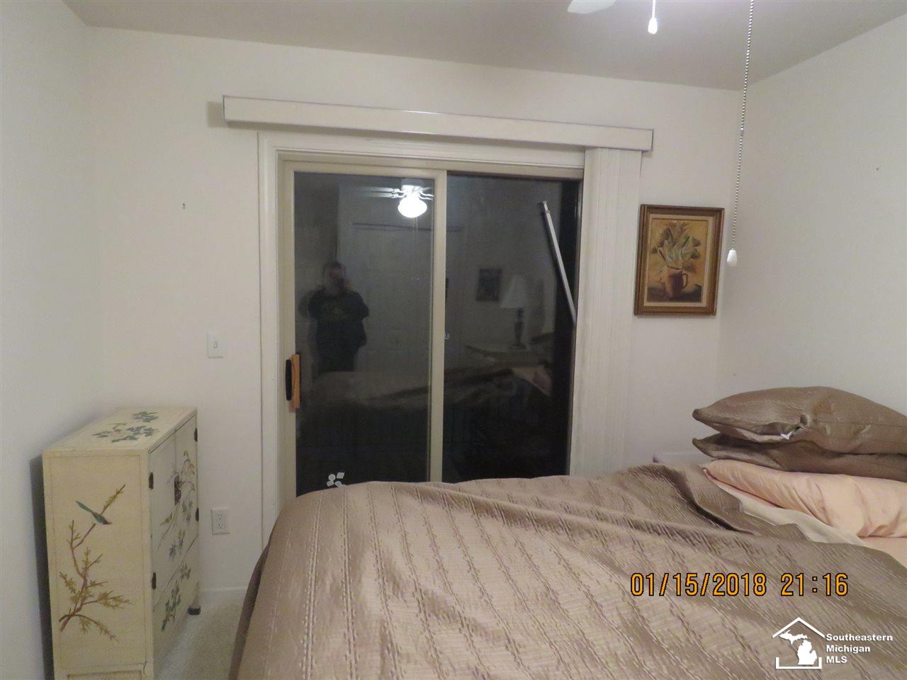 4308 Schaefer Road Dearborn, MI 48126 - Photo 14 of 18