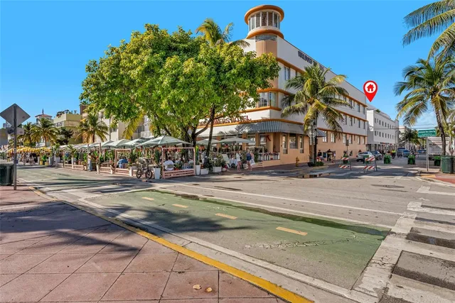 $1,049,000 | 865 Collins Avenue, Unit 307, Miami Beach, FL 33139