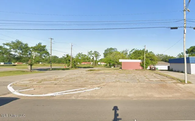 $70,000 | 2301 25th Avenue, Gulfport, MS 39501