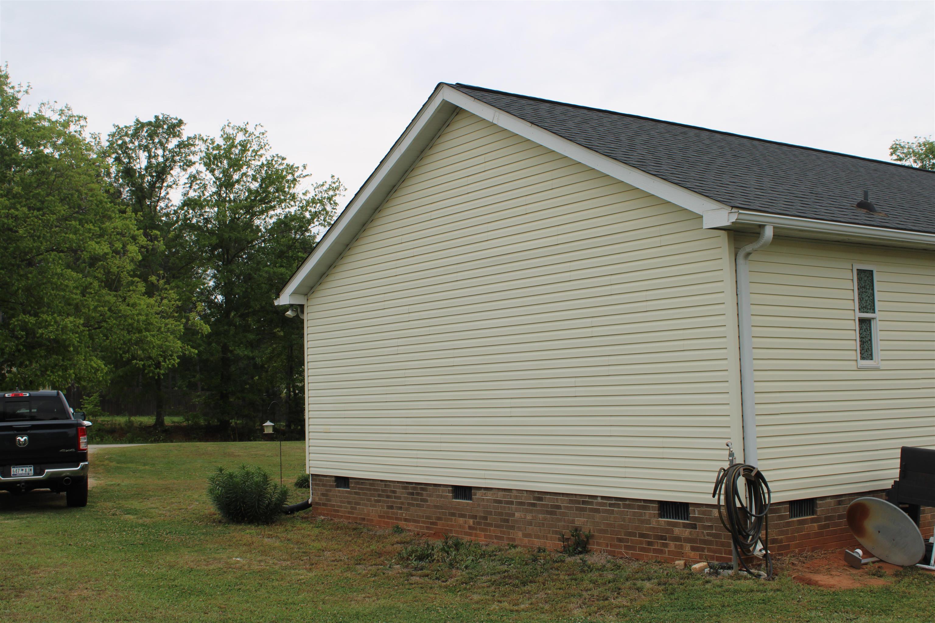 830 River Road Cowpens, SC 29330 - Photo 2 of 26 Gallery Image 2