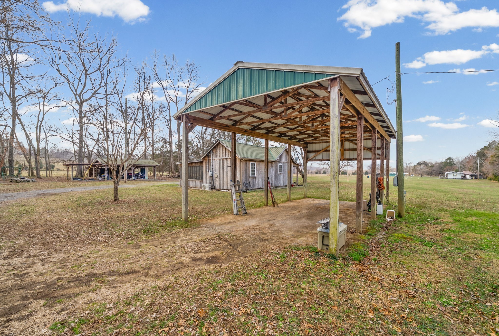 1095 Whiteoak Road Stewart, TN 37175 - Photo 32 of 52