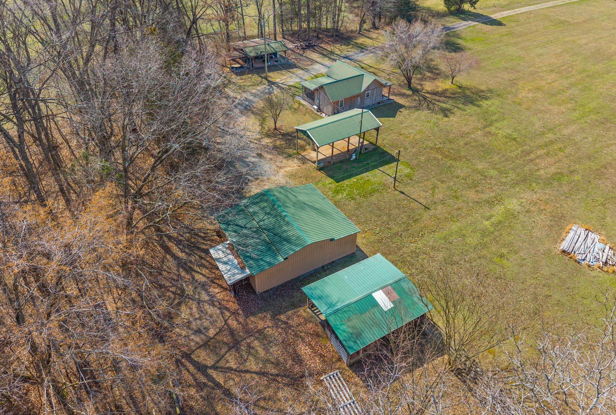 1095 Whiteoak Road Stewart, TN 37175 - Photo 37 of 52