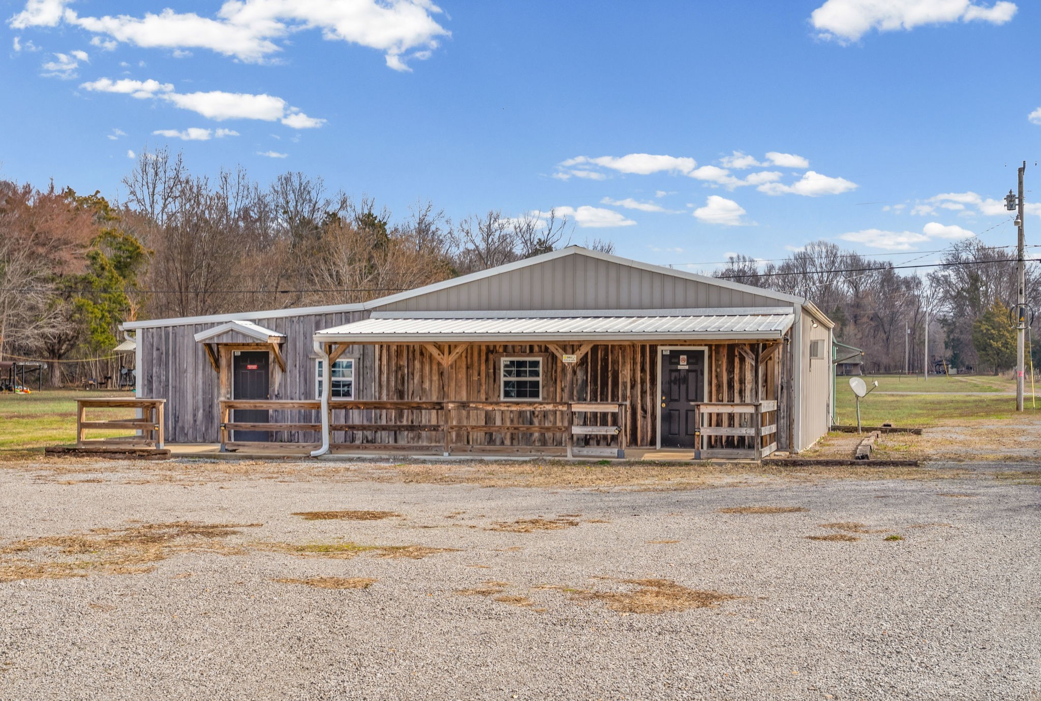 1095 Whiteoak Road Stewart, TN 37175 - Photo 9 of 52