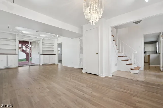 $848,000 | 14 Mellon Avenue, West Orange, NJ 07052