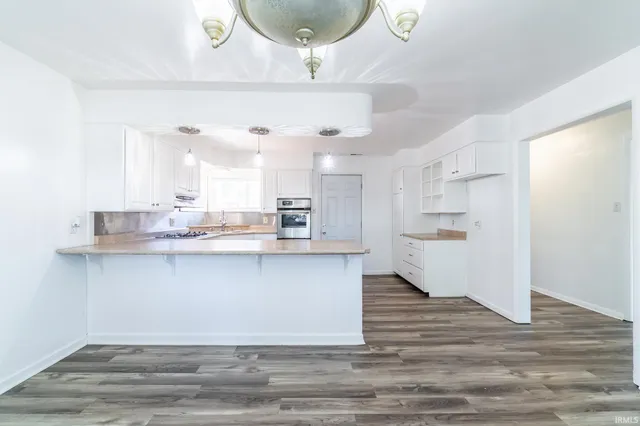 $210,000 | 130 East Hoover Drive, Fort Wayne, IN 46816