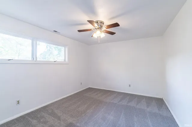 $210,000 | 130 East Hoover Drive, Fort Wayne, IN 46816