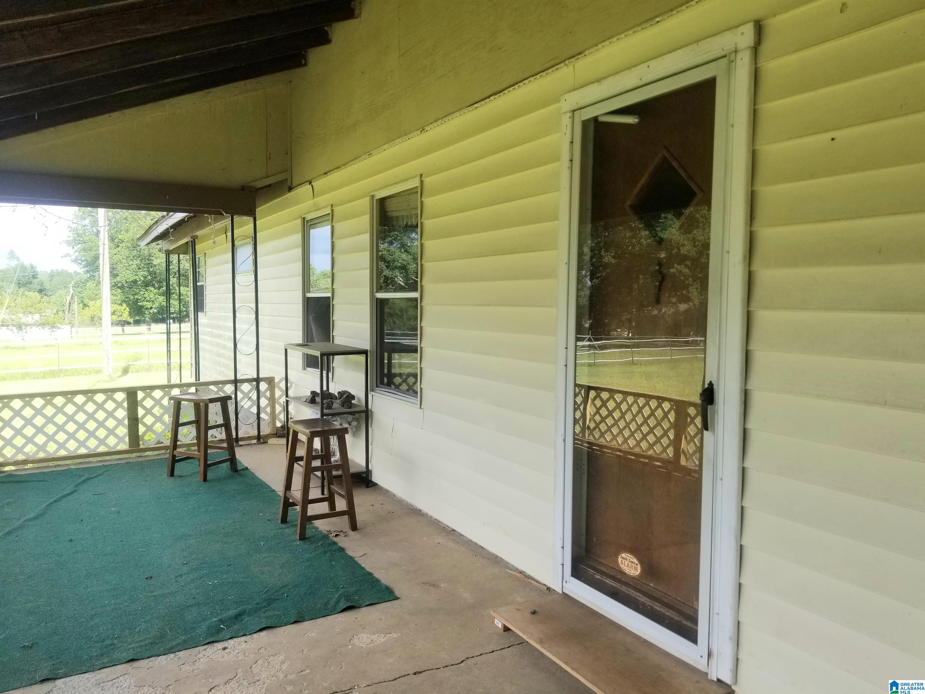 229 Judd Lane Sylacauga, AL 35151 - Photo 6 of 8