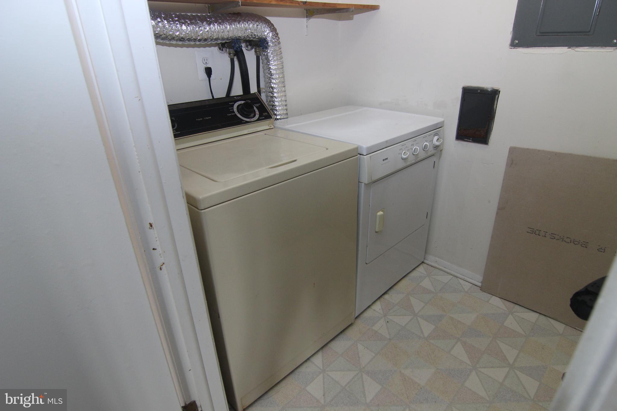 650 Heather Ridge Drive, Unit 12C Frederick, MD 21702 - Photo 30 of 37 Laundry & Utility Room