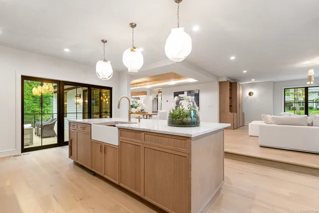 $2,639,000 | 26 Hitchcock Road, Westport, CT 06880