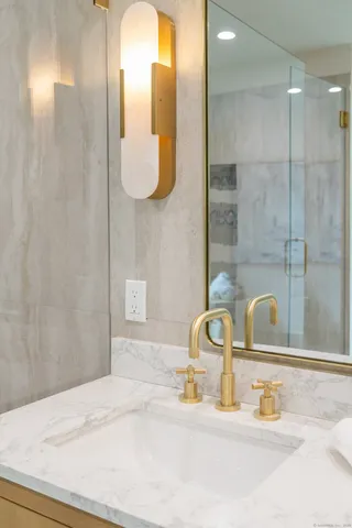 $2,639,000 | 26 Hitchcock Road, Westport, CT 06880