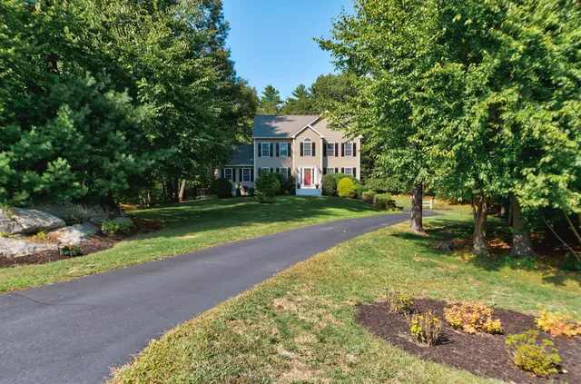 $789,000 | 7 Rellas Ridge Road, Kingston, NH 03848