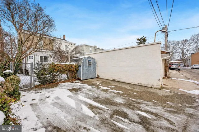 $2,550 | 437 Roxborough Avenue, Philadelphia, PA 19128