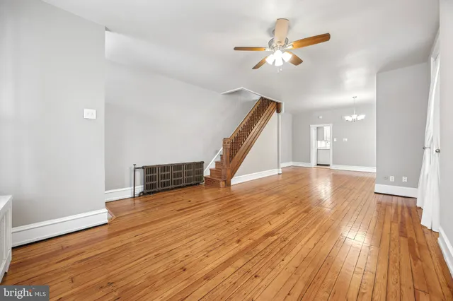 $2,550 | 437 Roxborough Avenue, Philadelphia, PA 19128