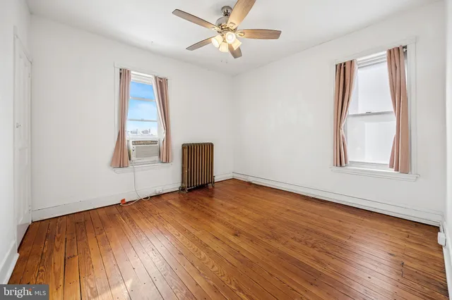 $2,550 | 437 Roxborough Avenue, Philadelphia, PA 19128