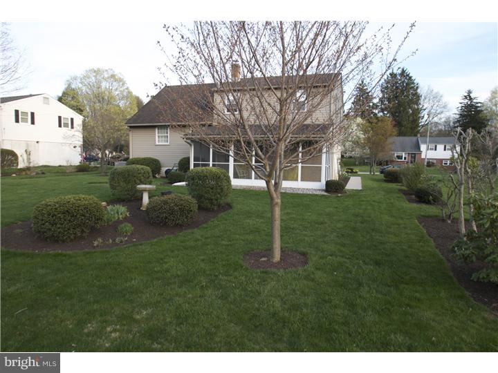 301 Spruce Road Flourtown, PA 19031 - Photo 3 of 24