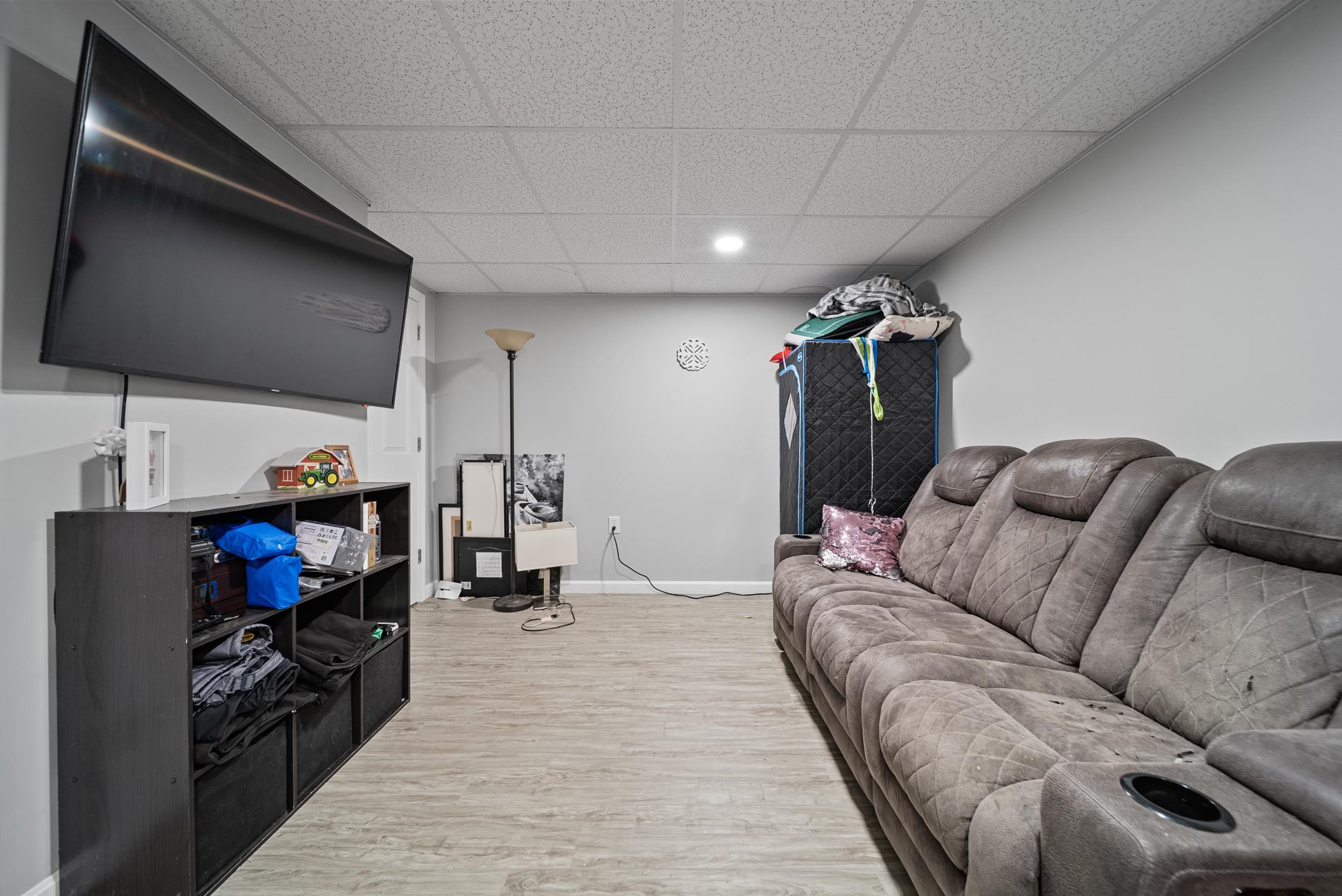 7 Lincoln Lane Chester, NH 03036 - Photo 19 of 27