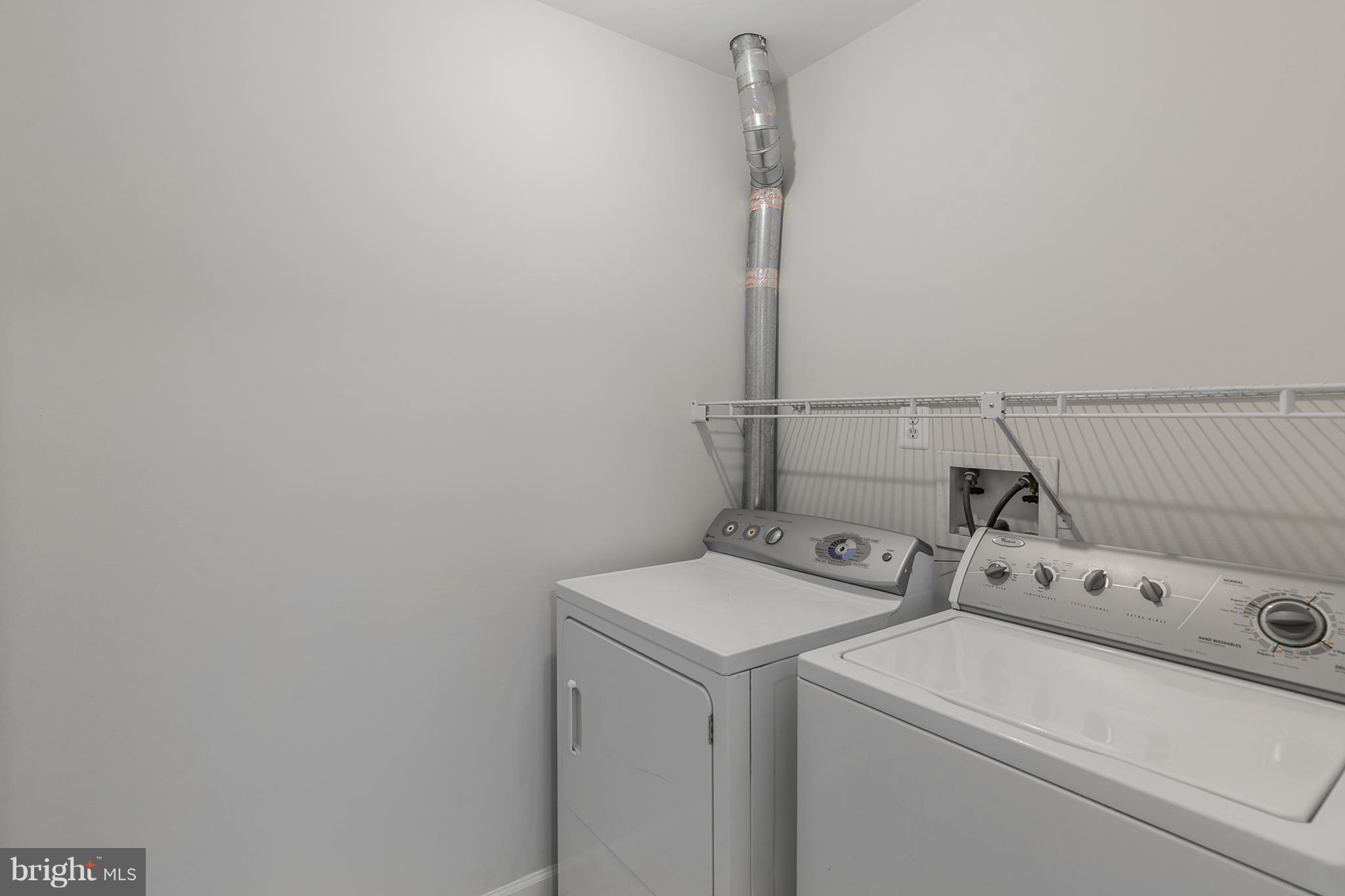 4172 Ashmere Circle Dumfries, VA 22025 - Photo 19 of 28 Interior (General)