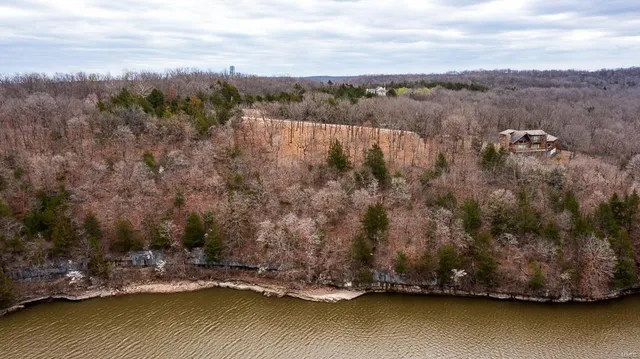 $59,850 | 0 Fischer Place, Edwards, MO 65326