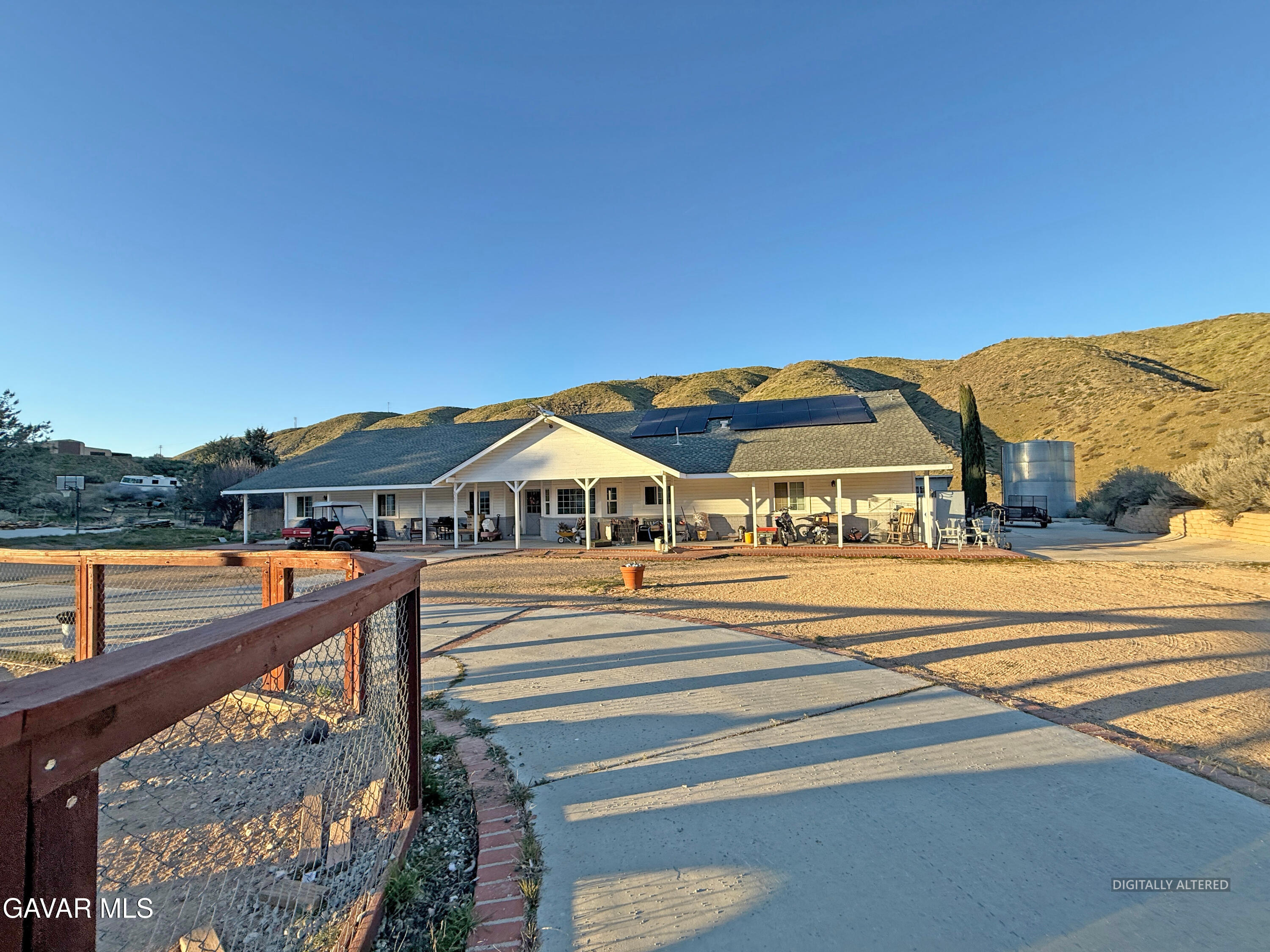 6221 Elizabeth Lake Road Leona Valley, CA 93551 - Photo 5 of 8 2026-02-04 16.40.56 (DA)