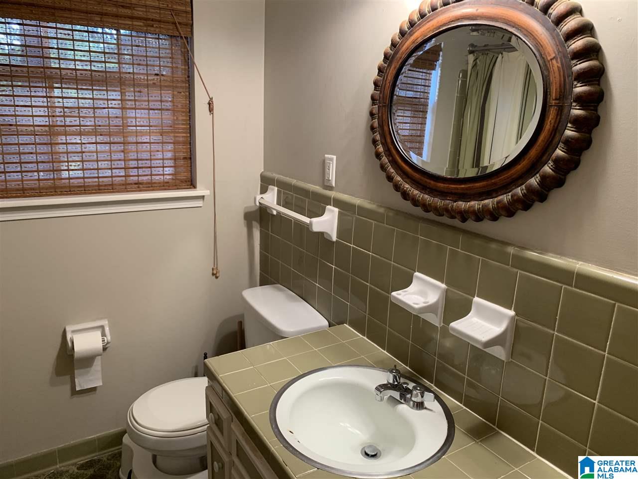 5256 Beacon Circle Birmingham, AL 35210 - Photo 11 of 16