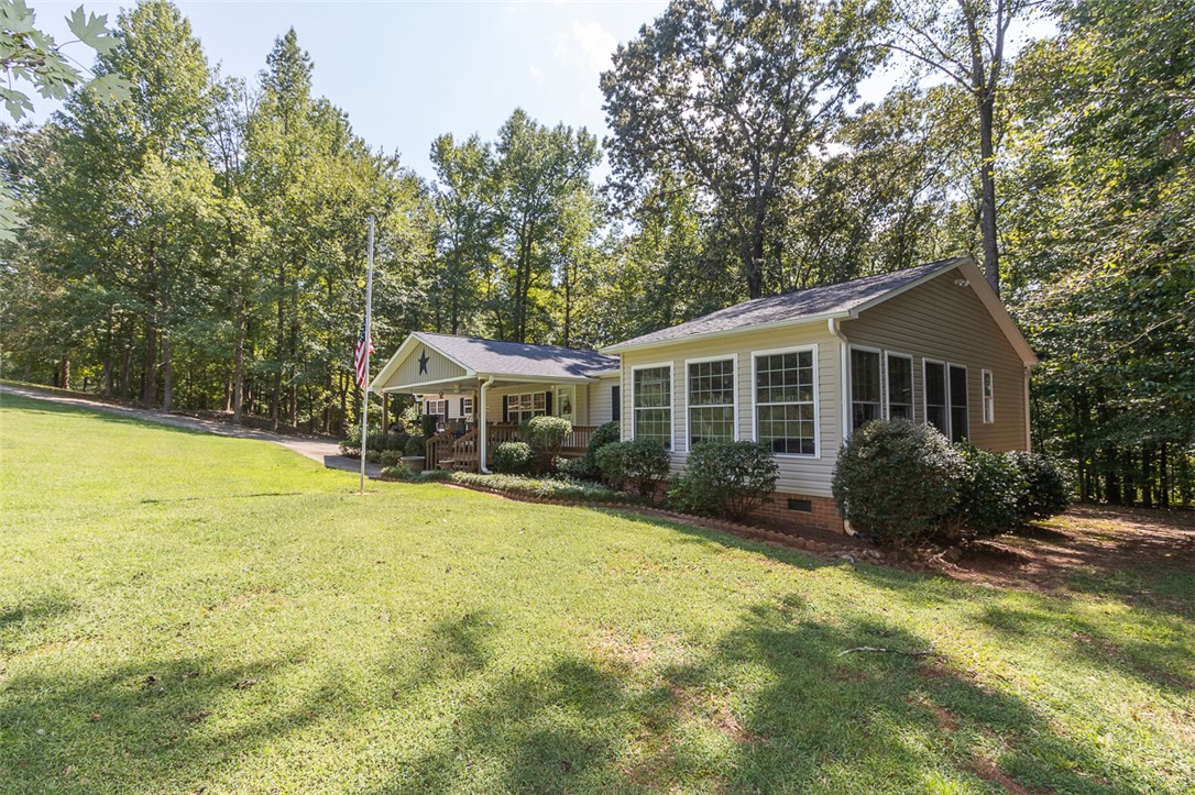 133 A Cann Road Anderson, SC 29625 - Photo 4 of 40 Gallery Image 4