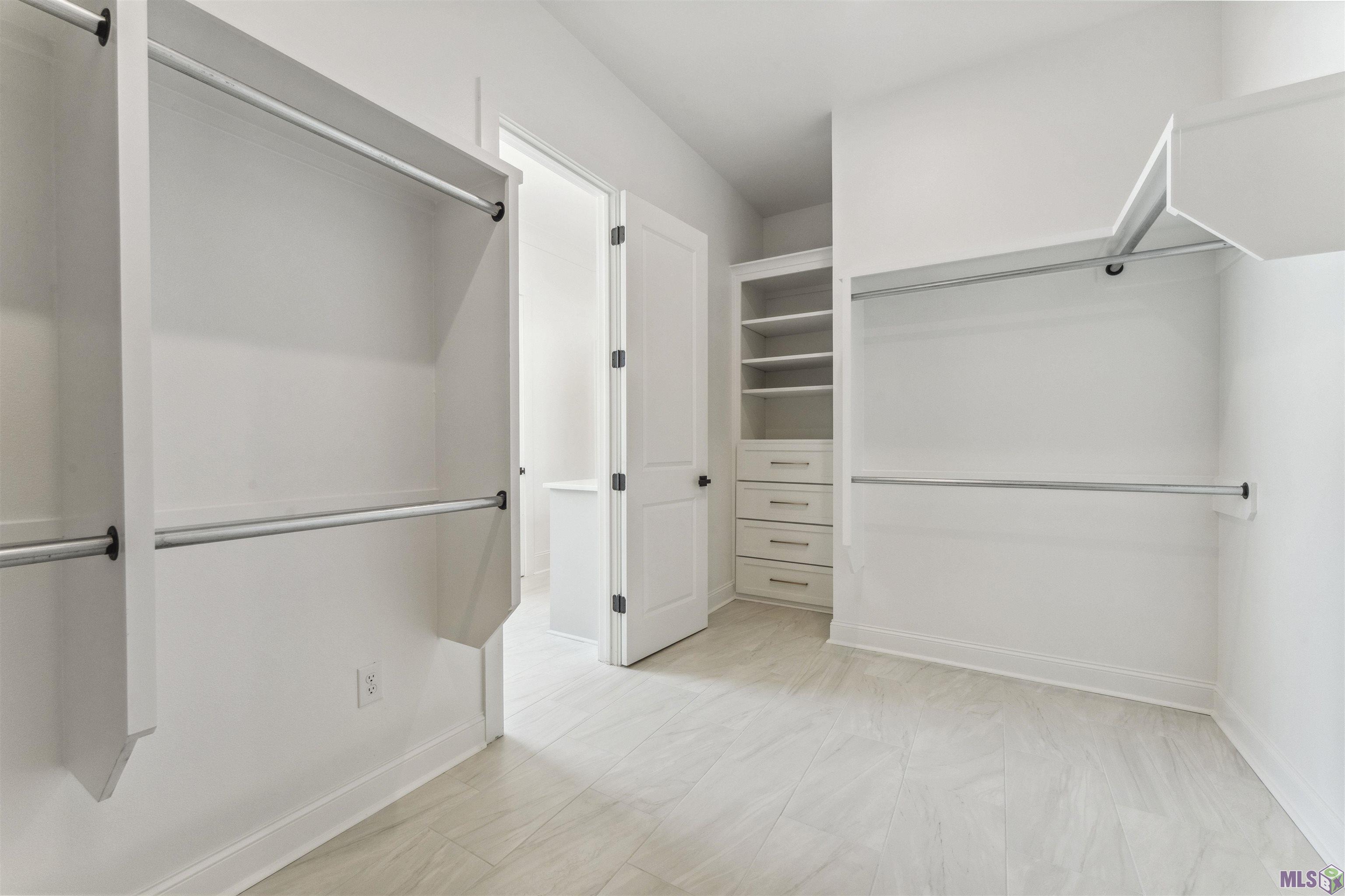 9085 Hillon Hood Road Denham Springs, LA 70726 - Photo 18 of 36 Gallery Image 18