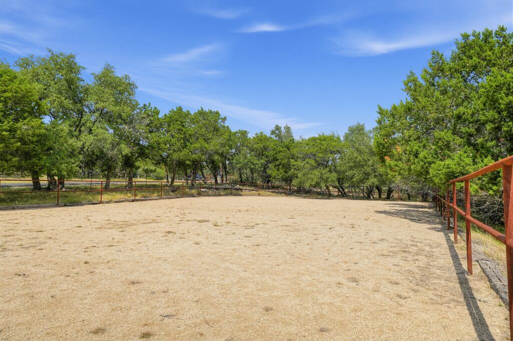 201 Sierra Road Kerrville, TX 78028 - Photo 48 of 69 Gallery Image 48
