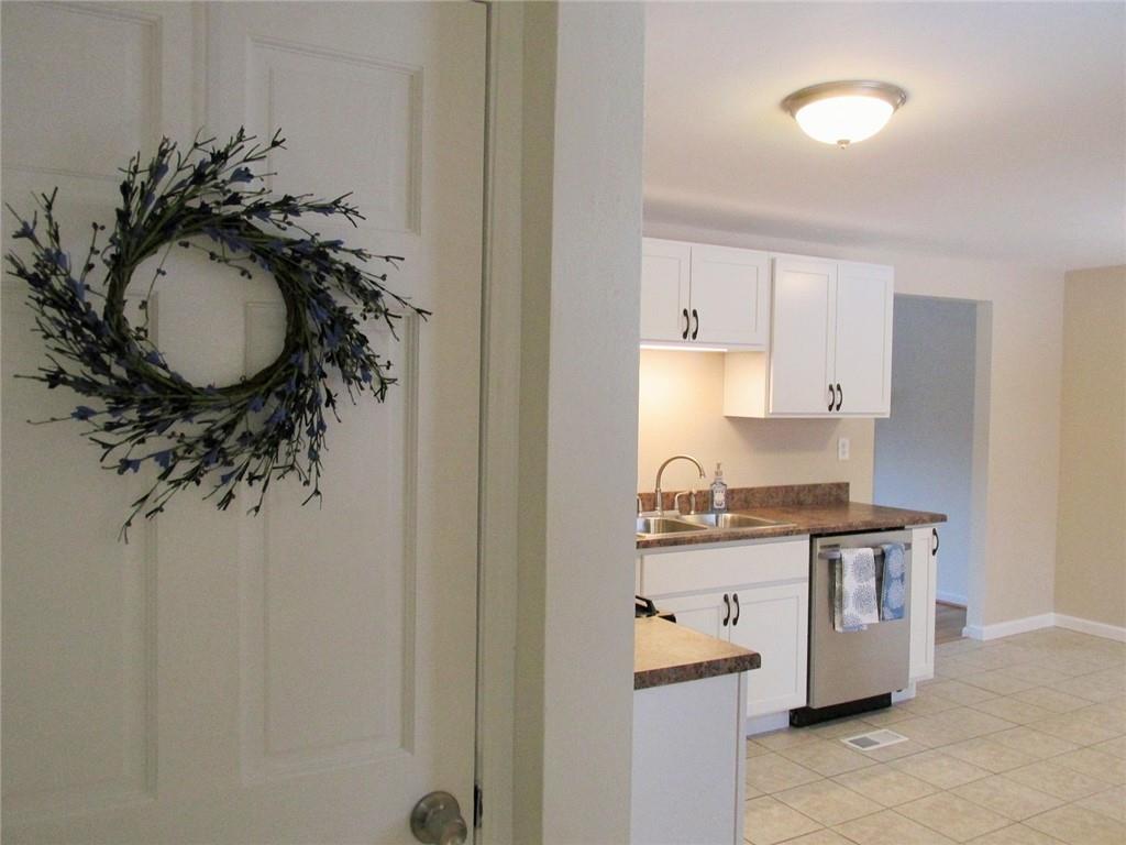607 Armbrust - Hecla Road Hunker, PA 15639 - Photo 6 of 25 Gallery Image 6