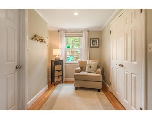 8 Dunstan Road Lynnfield, MA 01940 - Photo 16 of 30 Gallery Image 16