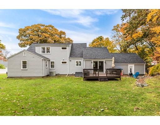 8 Dunstan Road Lynnfield, MA 01940 - Photo 27 of 30 Gallery Image 27