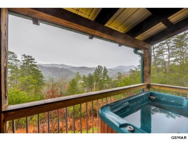 2148 Little Valley Road, Unit 11 Pigeon Forge, TN 37862 - Photo 26 of 33