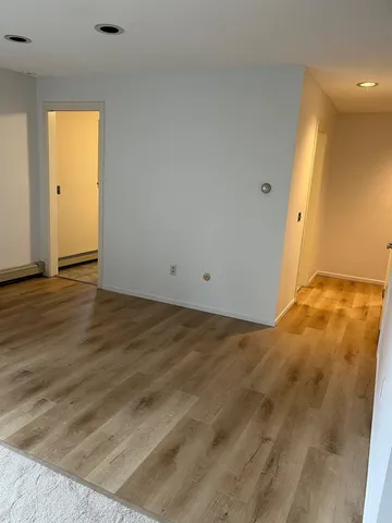 $2,450 | 1 Pine Street, Unit C20, Peterborough, NH 03458