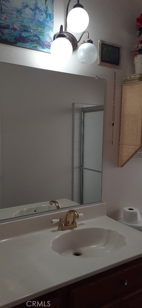 1484 Pepper Tree Drive Hemet, CA 92545 - Photo 18 of 24 2nd bath