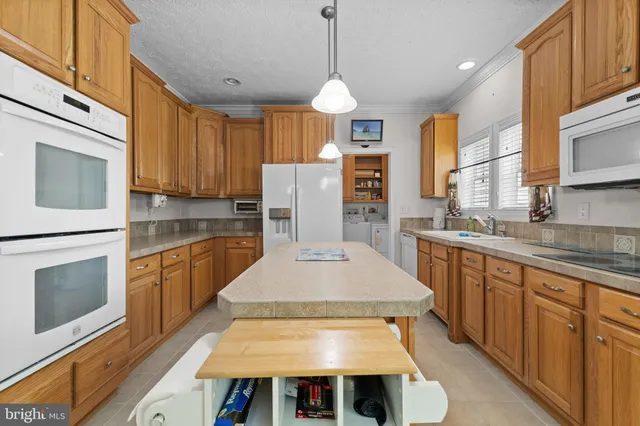 $439,900 | 406 Serrill Avenue, Ocean View, DE 19970