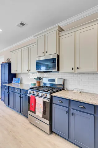 $549,900 | 309 Whispering Breeze Lane, Summerville, SC 29486