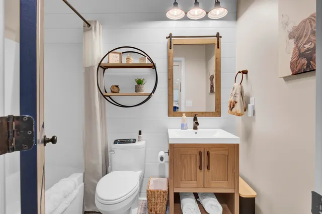 $549,900 | 309 Whispering Breeze Lane, Summerville, SC 29486