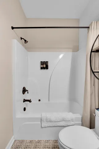 $549,900 | 309 Whispering Breeze Lane, Summerville, SC 29486