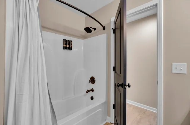 $549,900 | 309 Whispering Breeze Lane, Summerville, SC 29486