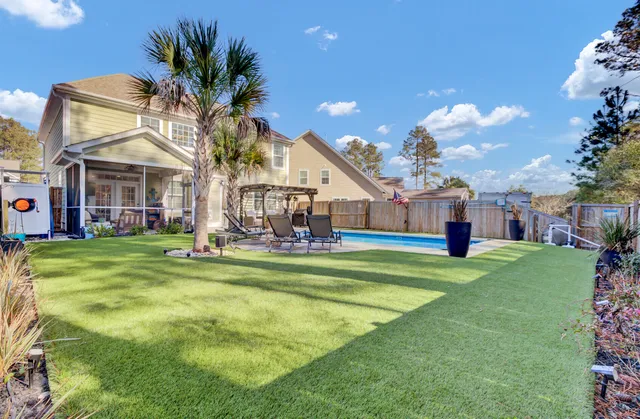$549,900 | 309 Whispering Breeze Lane, Summerville, SC 29486