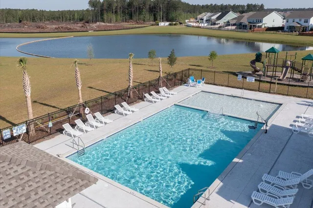 $549,900 | 309 Whispering Breeze Lane, Summerville, SC 29486