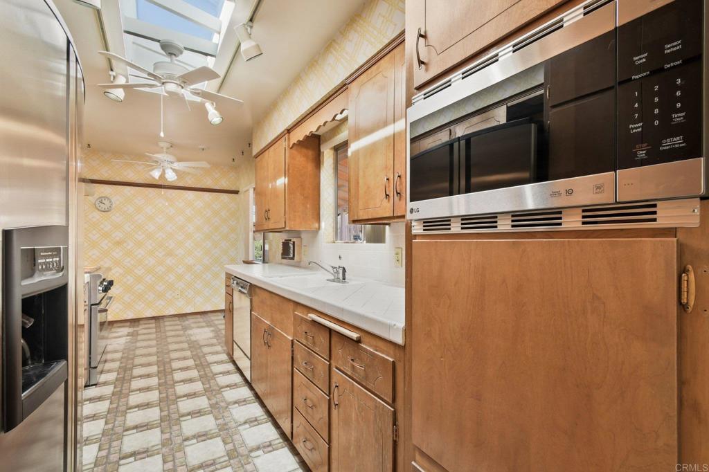230 Mountain View Road El Cajon, CA 92021 - Photo 20 of 46