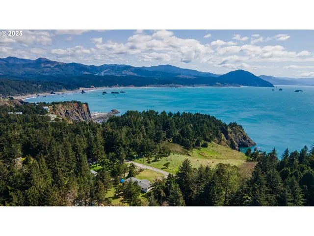 $555,000 | 255 Coast Guard Hill Road, Port Orford, OR 97465