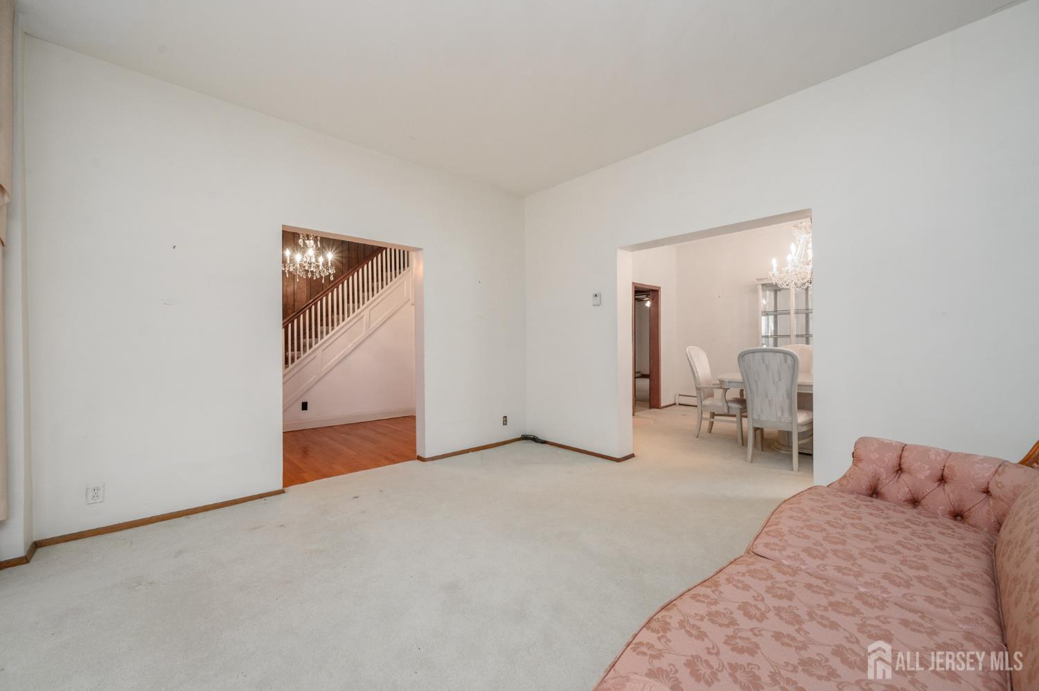 1120 Madison Hill Road Clark, NJ 07066 - Photo 6 of 51
