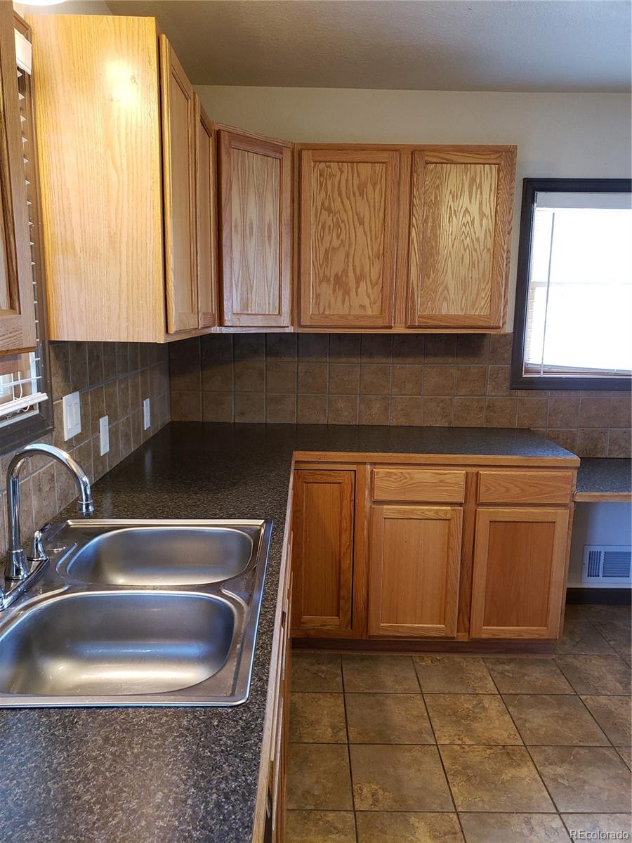 2128 7th St Road Greeley, CO 80631 - Photo 13 of 40 Gallery Image 13