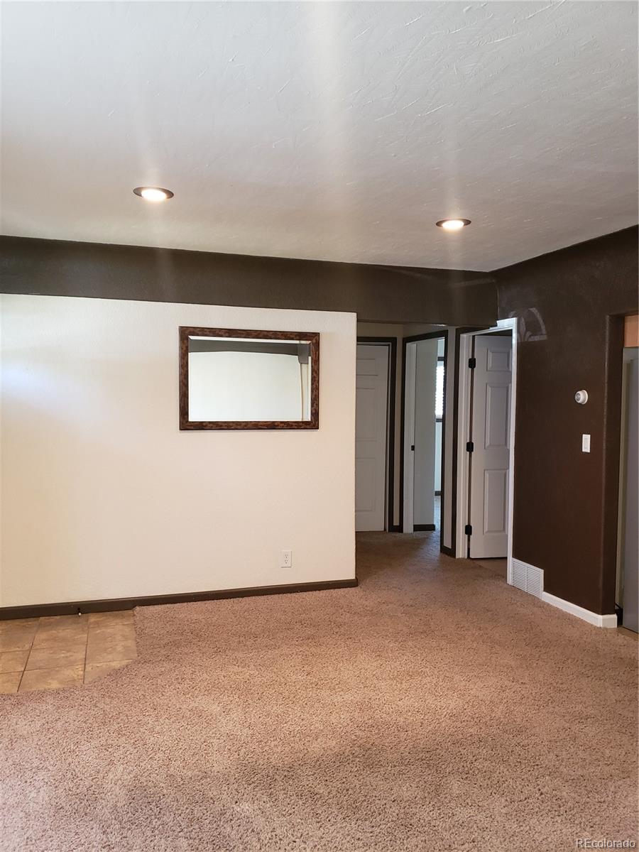 2128 7th St Road Greeley, CO 80631 - Photo 6 of 40 Gallery Image 6