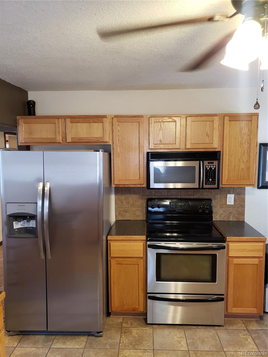 2128 7th St Road Greeley, CO 80631 - Photo 7 of 40 Gallery Image 7