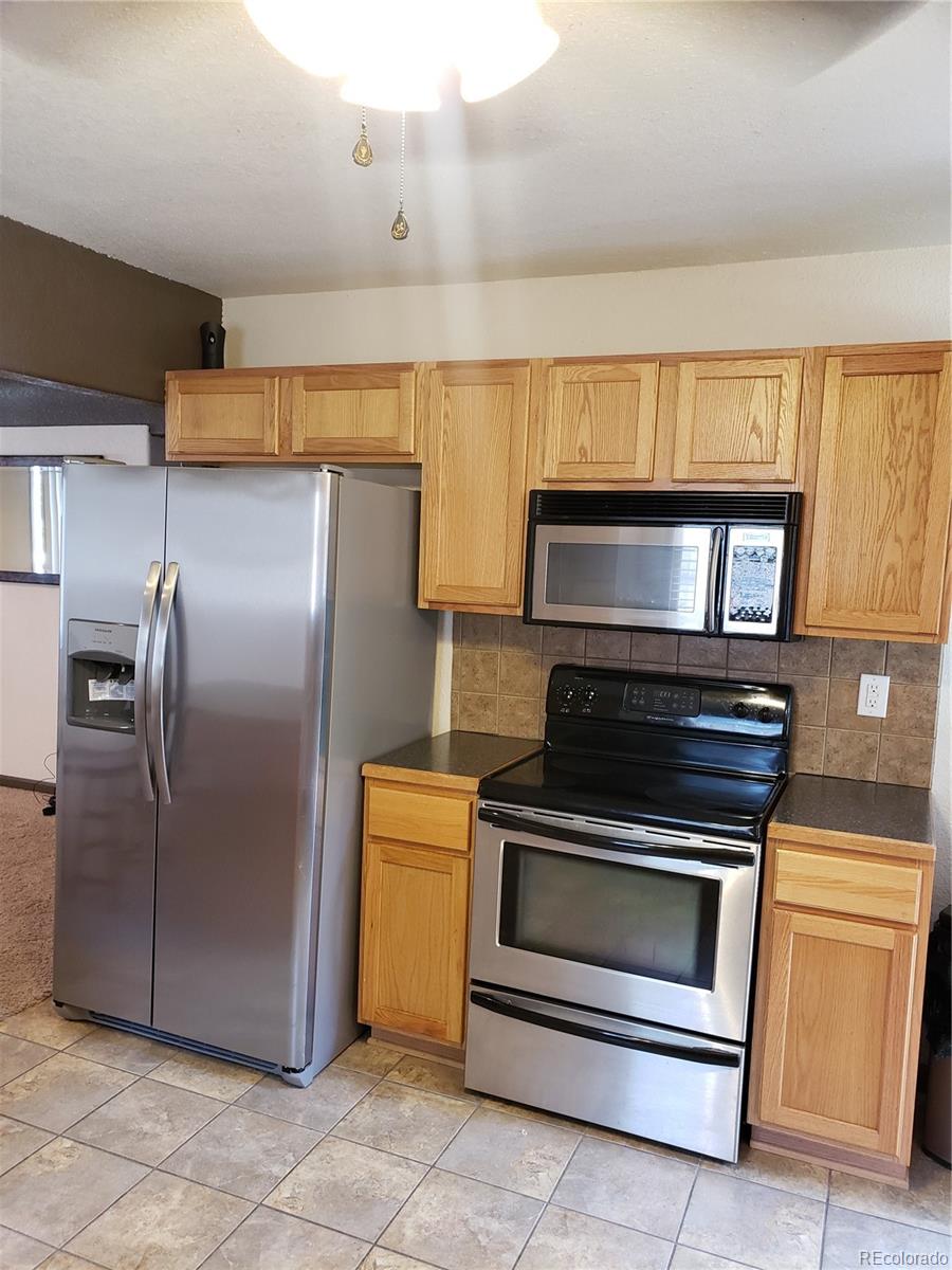 2128 7th St Road Greeley, CO 80631 - Photo 9 of 40 Gallery Image 9
