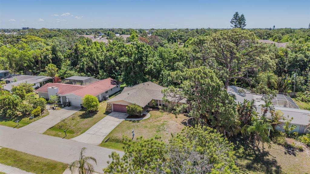 1124 Danny Drive Sarasota, FL 34243 - Photo 40 of 45